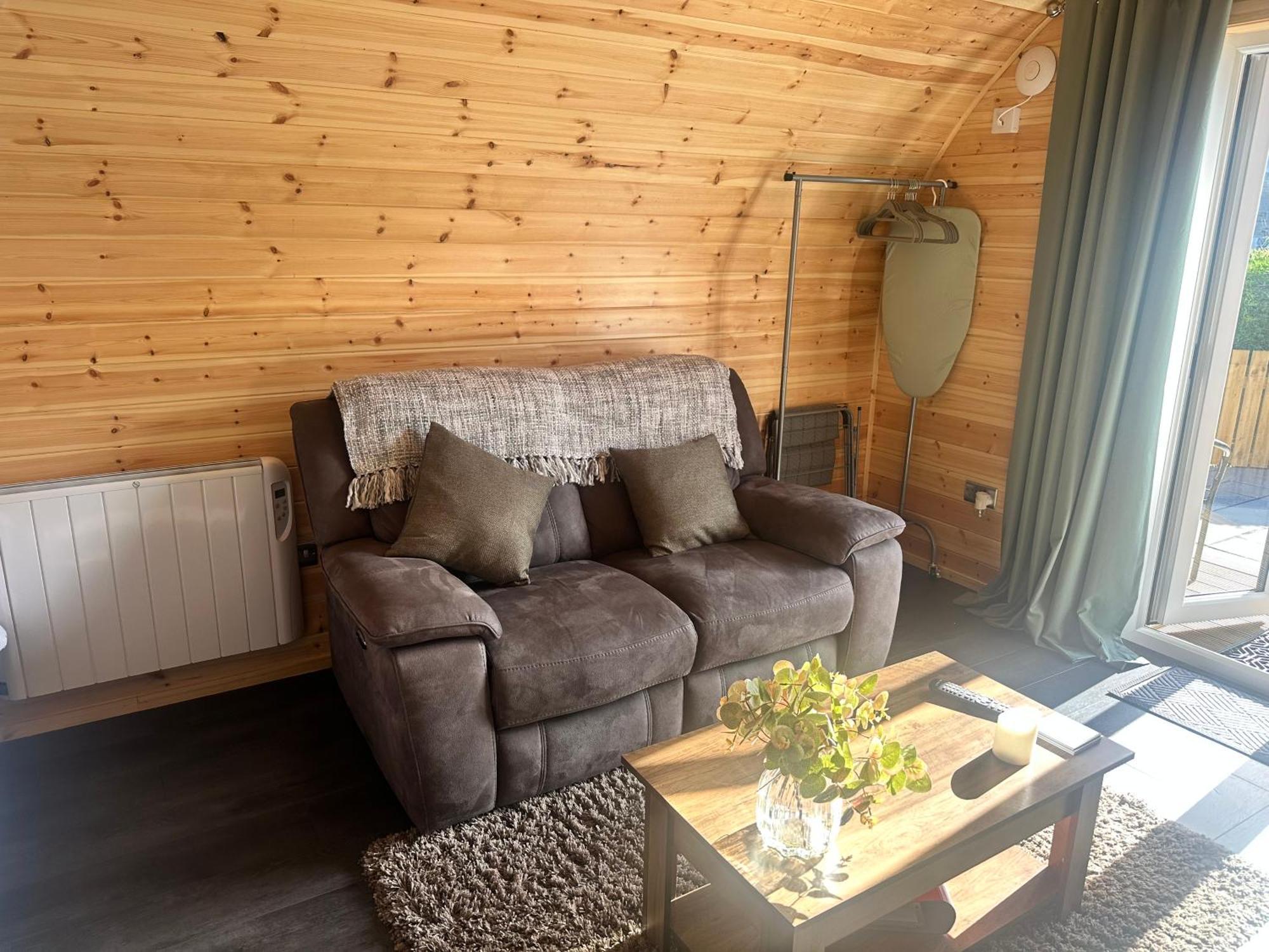 Coolsythe Pod Apartamento Caol Exterior foto